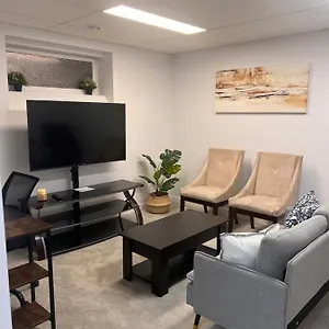 Apartment Well Furnished Basement Suite-with Private Entrance, Winnipeg